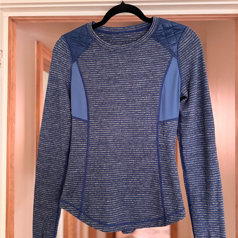 Women's Lululemon Small top